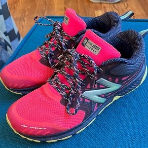NB Fuel core Nitrel shoes. Bright hot Pink.